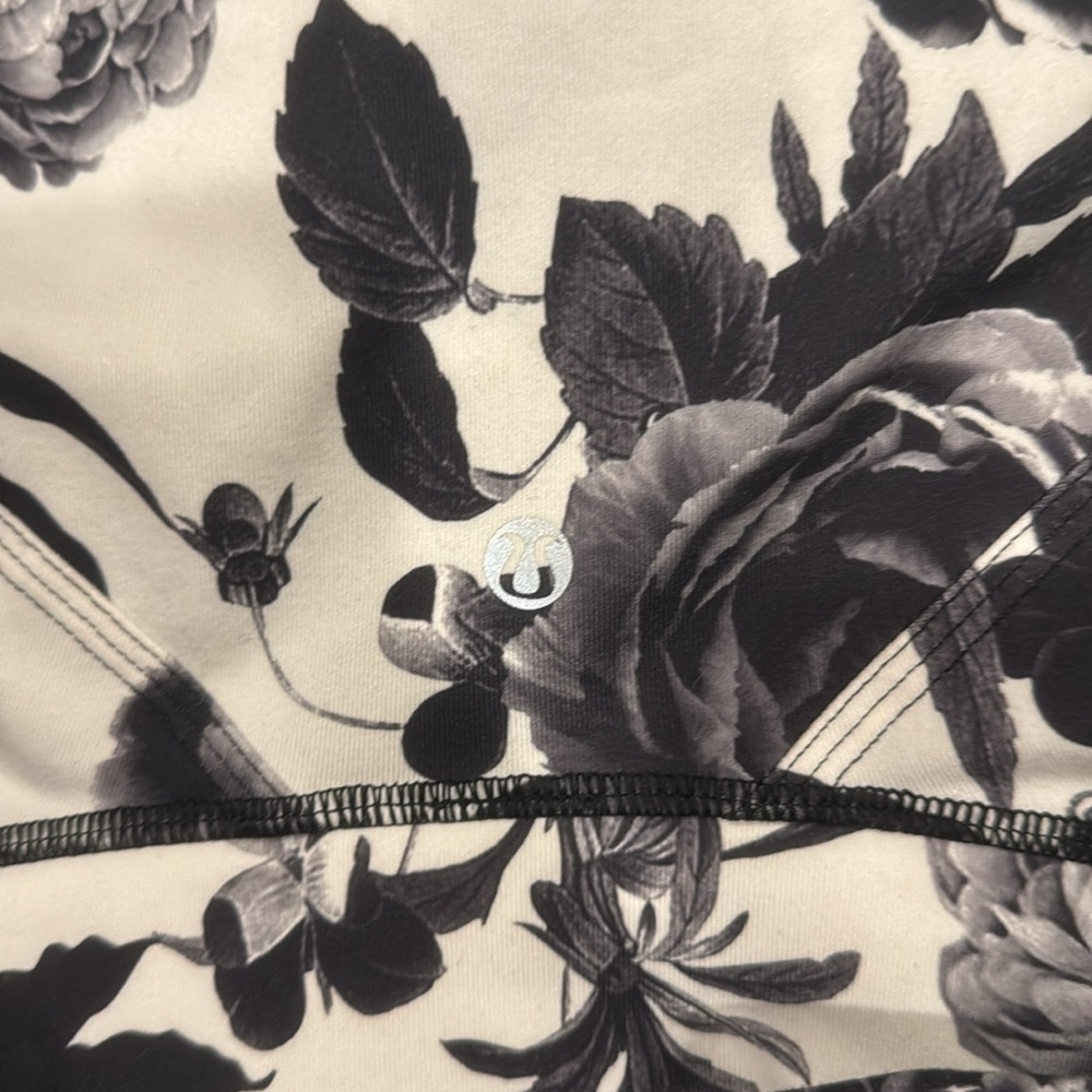 lululemon athletica Black and White Floral Hoodie - Picture 3 of 4